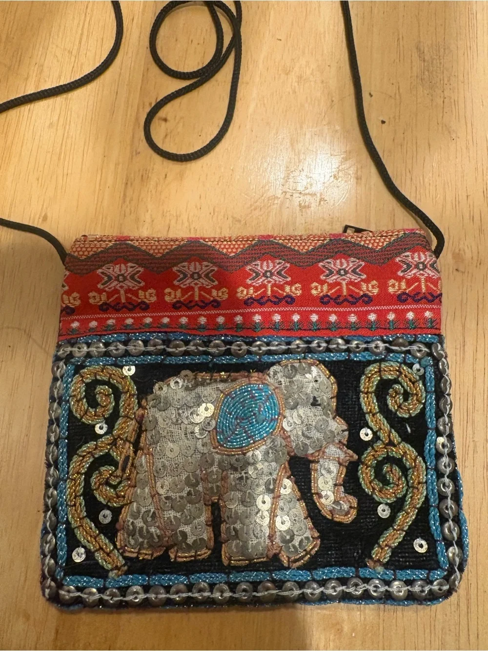 Embellished Elephant Crossbody Bag - Red & Black